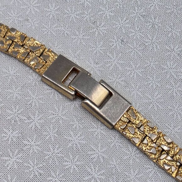 Vintage Gold Tone Flat Nugget Textured Chain Necklace Classic Reversible - Picture 6 of 7